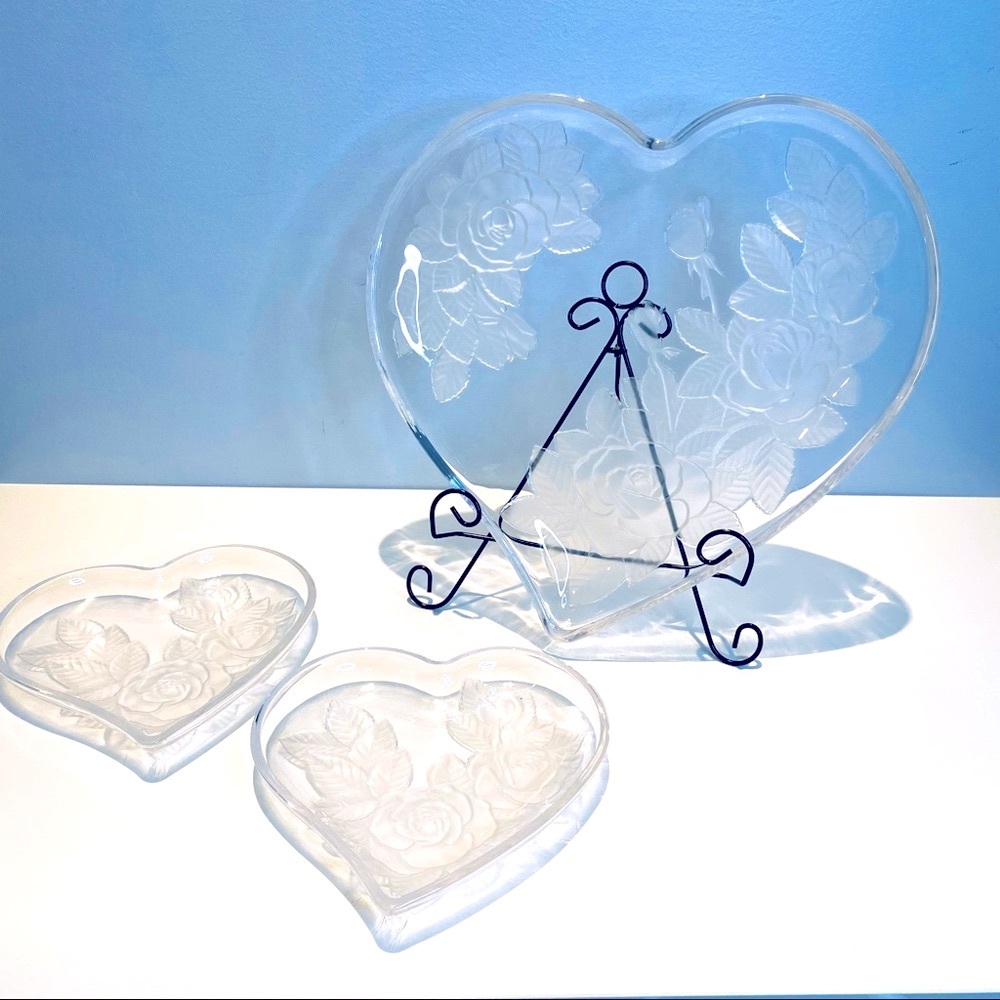 Studio Nova Winter Rose Big & Small Hearts Glass Dish plate Frosted Vintage